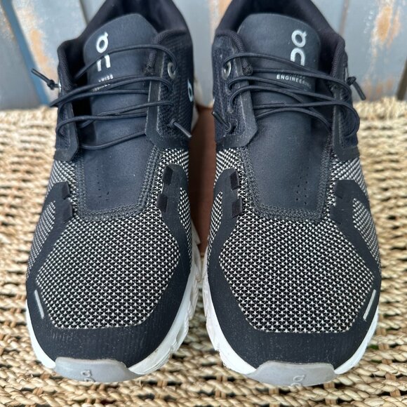 ON Running Women's Cloud 5 Combo Running Shoes Black/Alloy Sz 8.5 - Picture 3 of 15